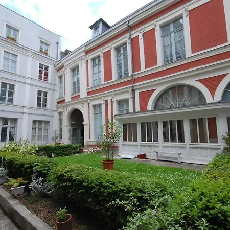 里尔a区 - 城市别墅公寓 *